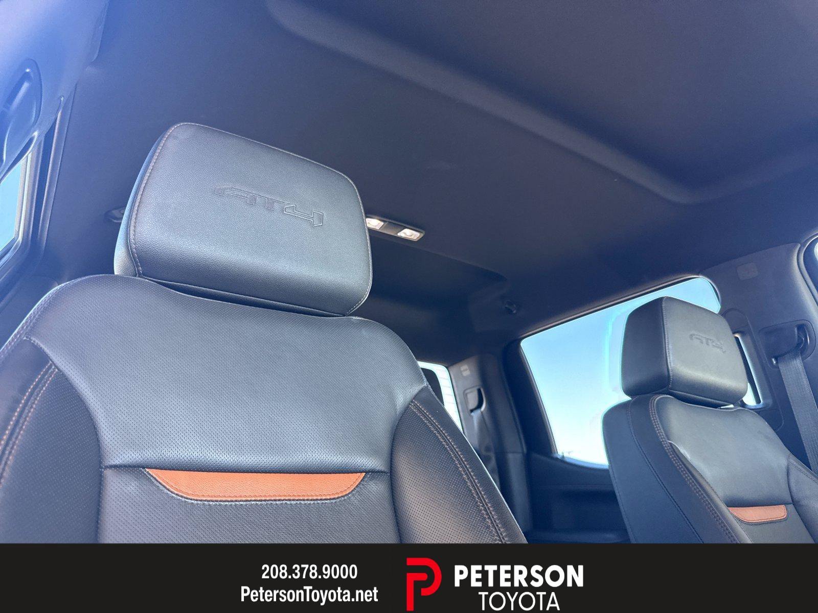 Used 2021  GMC AT4 image 15