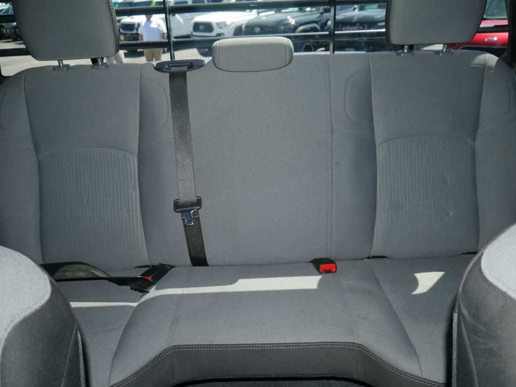 Used 2024 White Ram SLT image 34