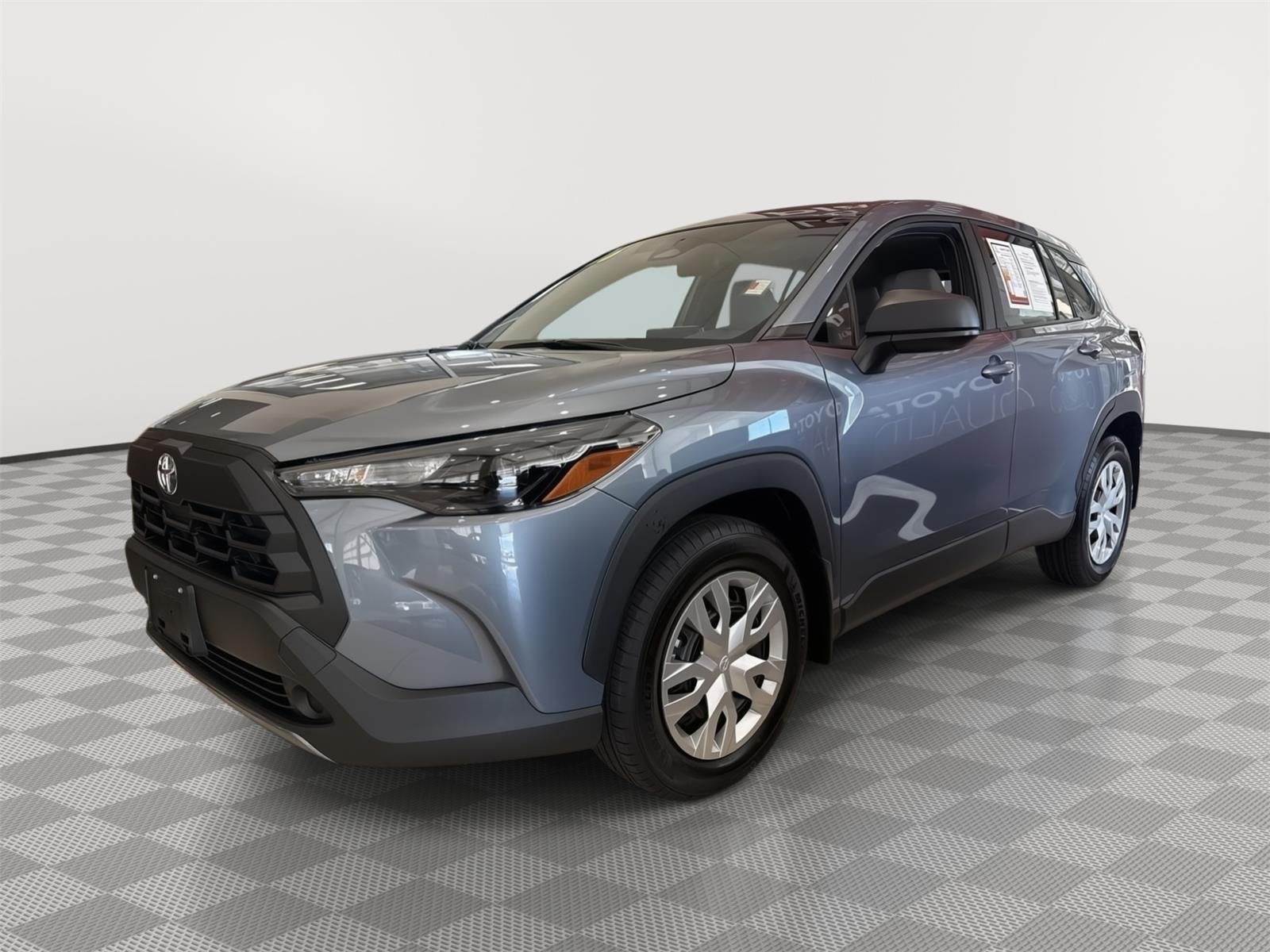 Used 2026 Toyota Corolla Cross L with VIN 7MUAAAAG2TV215924 for sale in Kansas City