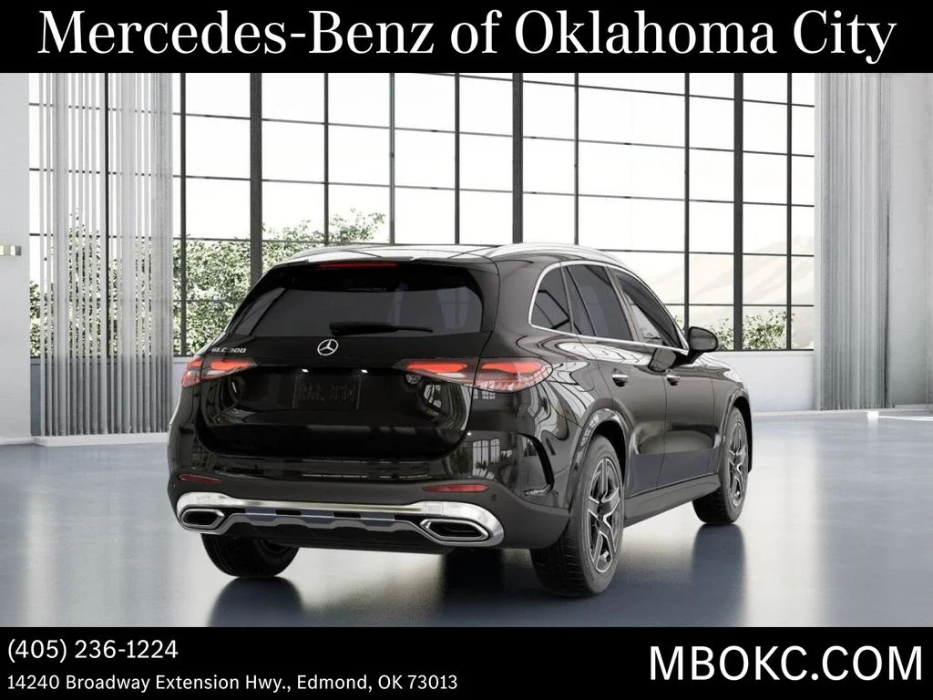 Used 2026 Black Mercedes-Benz GLC 300 image 24