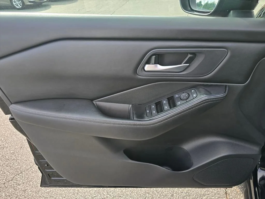 Used 2024 Black Nissan SV image 9