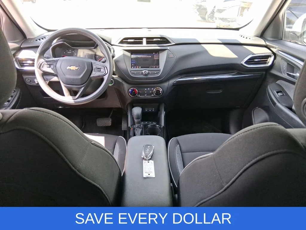 Used 2023 White Chevrolet LT image 16