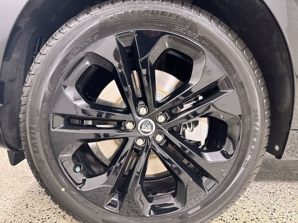 2026 Jaguar F-Pace R-Dynamic S - Photo 10