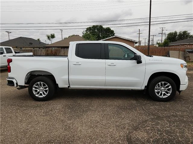 Used 2026 White Chevrolet RST 4x2 Crew Cab 5.75 ft. box 147.4 in. WB image 5