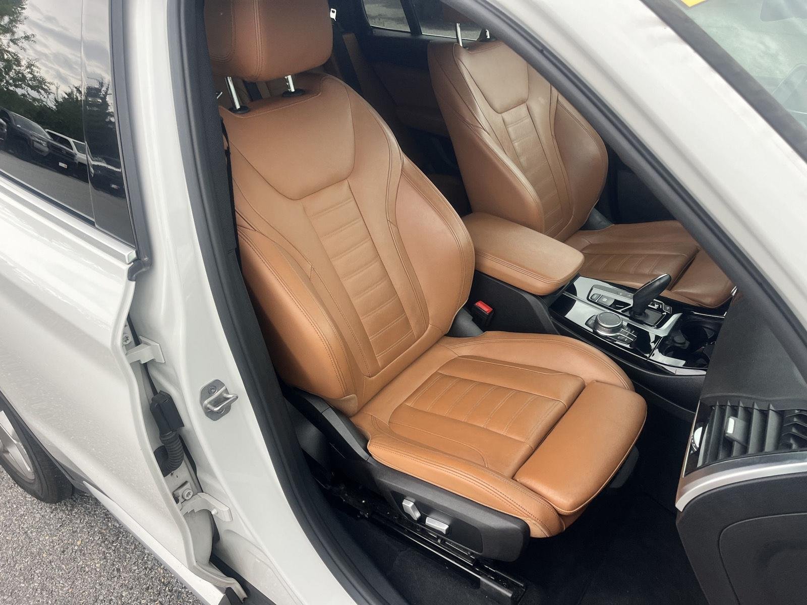 Used 2021 Alpine White BMW xDrive30i image 16