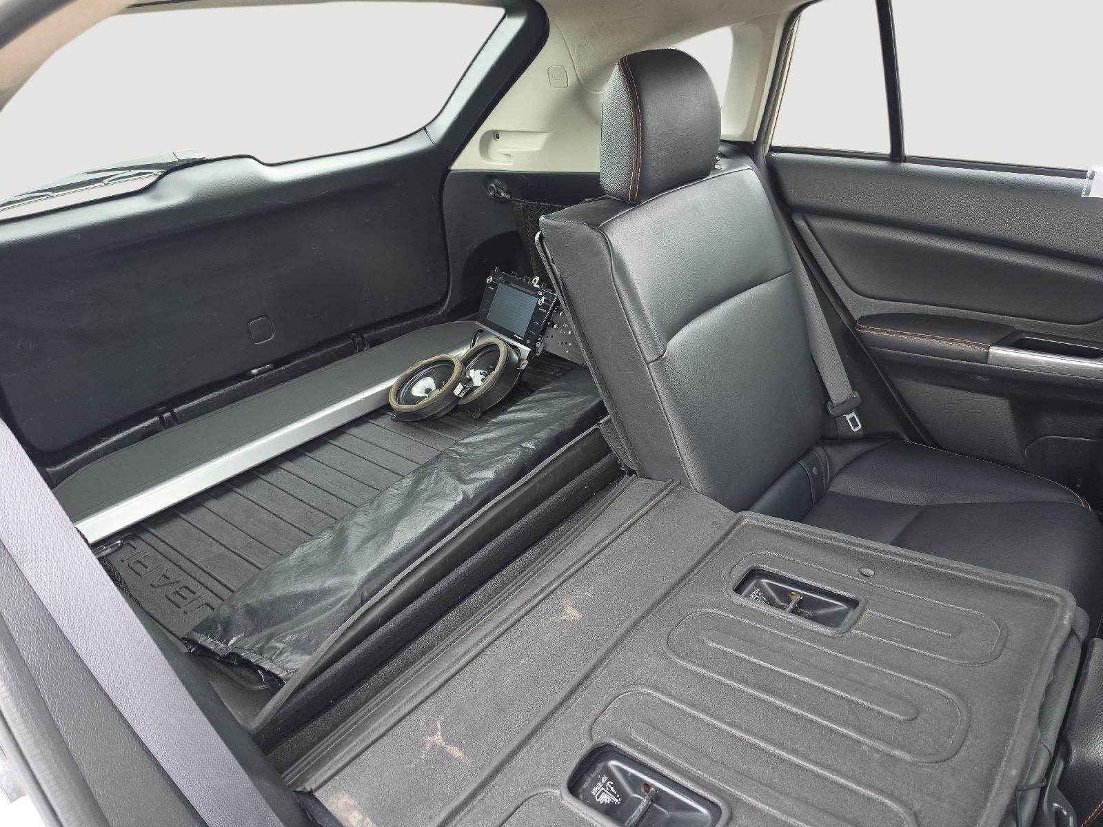 Used 2016 Desert Khaki Subaru Limited image 23