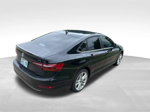 Used 2019 Black Volkswagen 1.4T S image 3