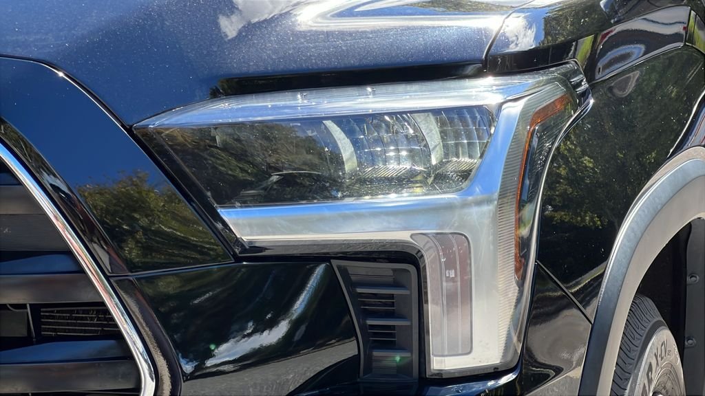Used 2023 Black Toyota SR5 image 29