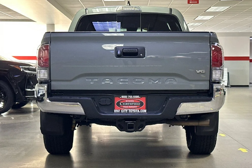 Certified Used 2023  Toyota TRD Off-Road image 5