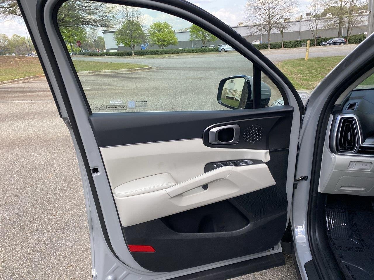 New 2026 Wolf Gray Kia S image 17