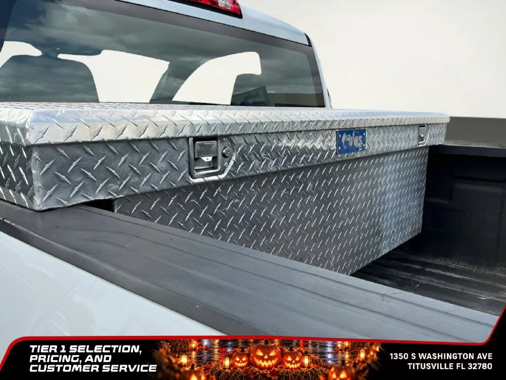 Certified Used 2021 SUMMIT WHITE GMC 2WD Regular Cab Long Bed image 15