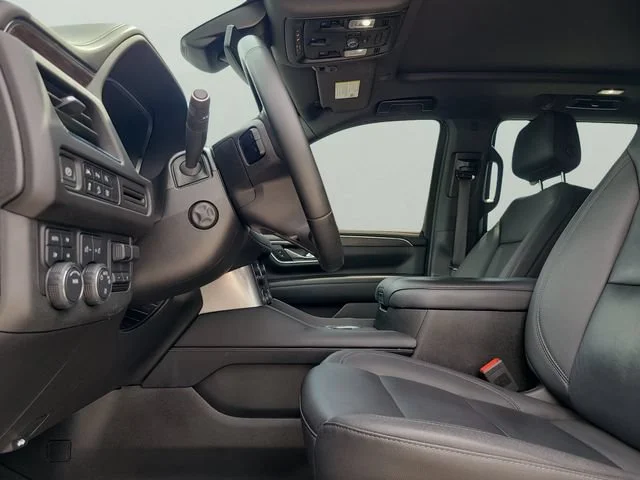 Used 2023 SUMMIT WHITE Chevrolet Z71 image 19