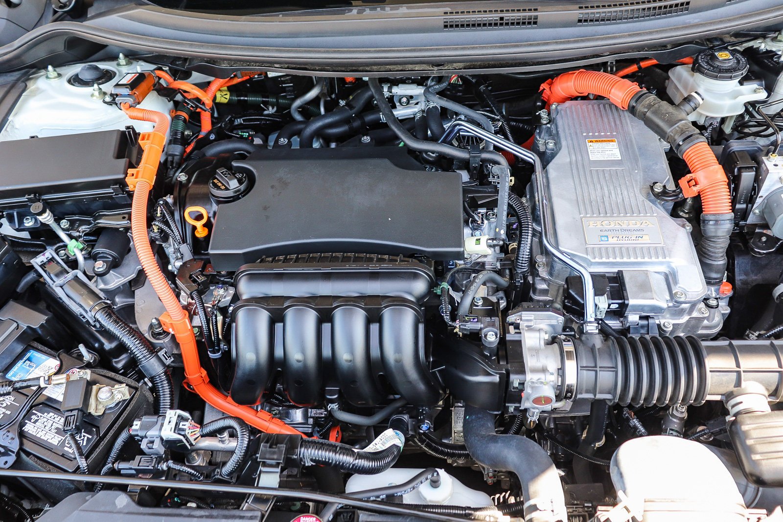 Used 2019 Platinum White Honda Base image 31