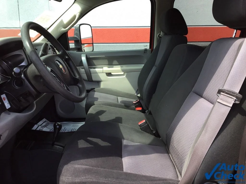 Used 2013 Red Chevrolet Work Truck image 27