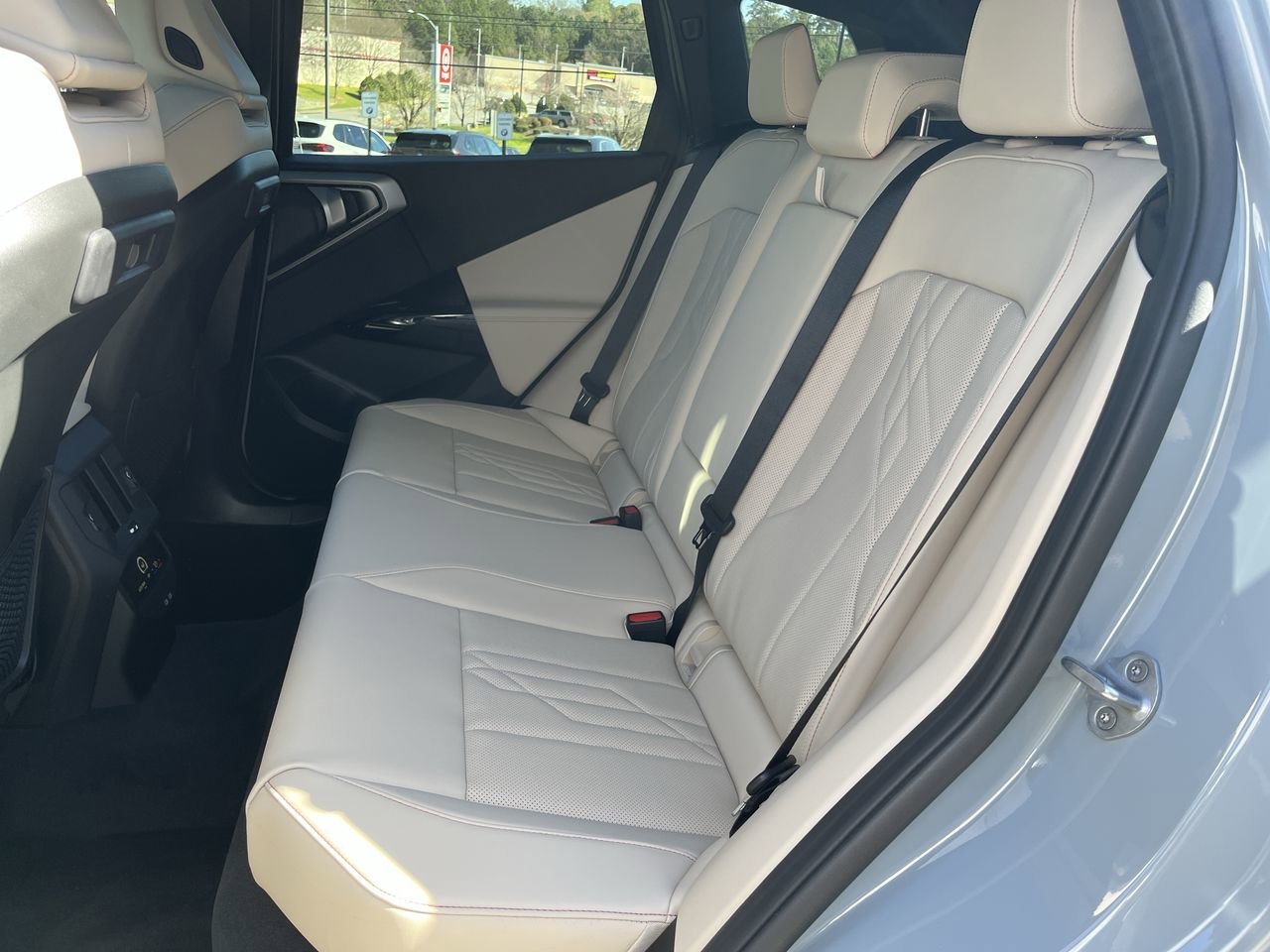 New 2026 Brooklyn Grey Metallic BMW 30 xDrive image 31