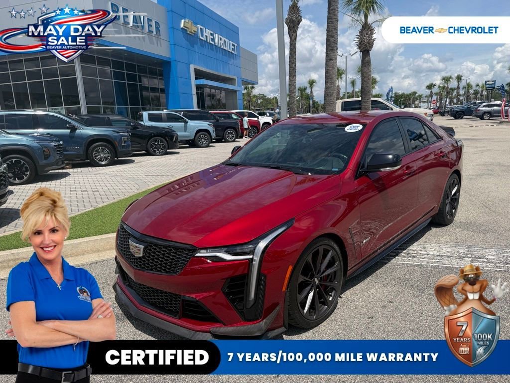 2022 Cadillac CT4 V-Series Blackwing's photo