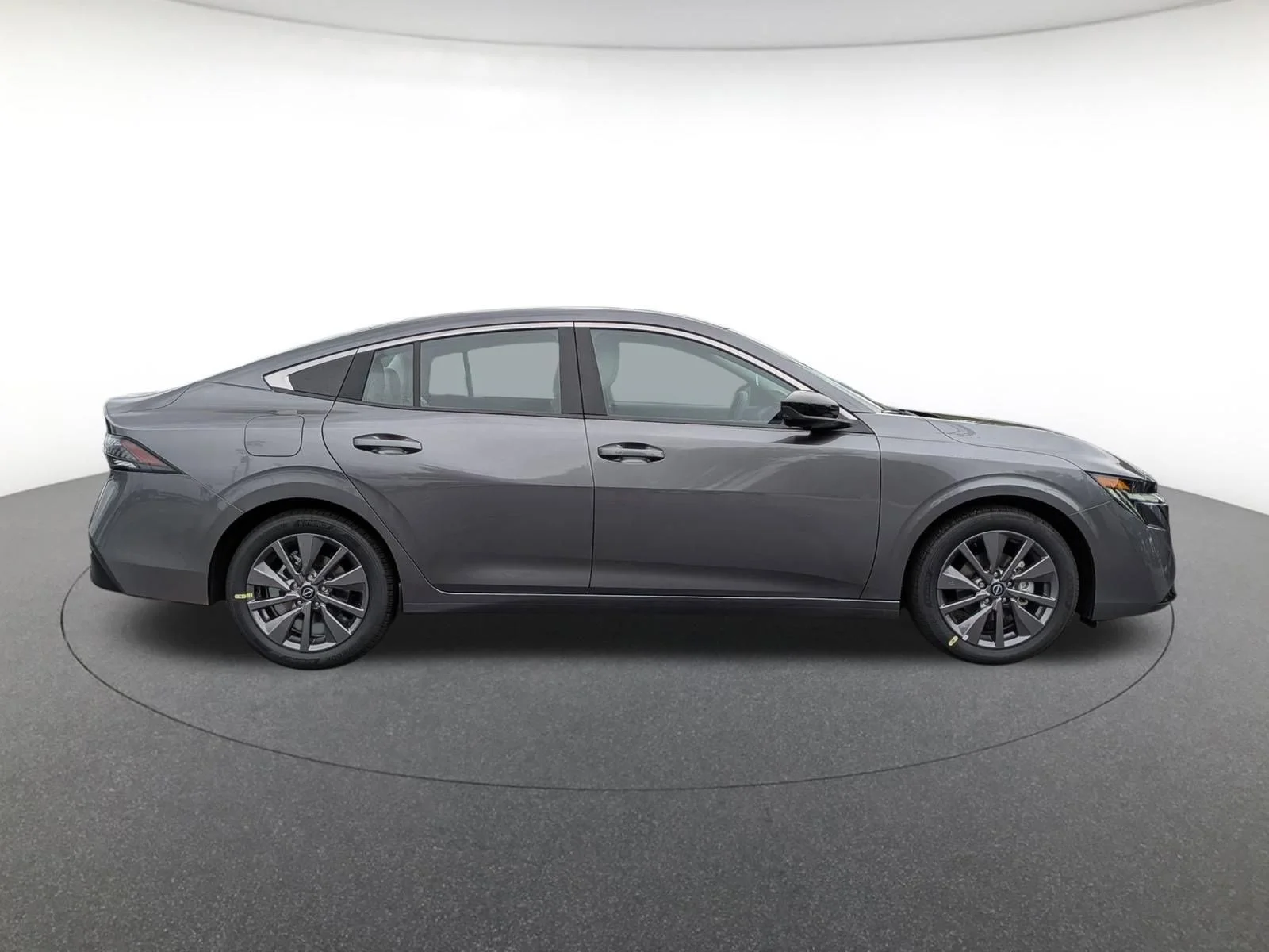 New 2026 Gun Metallic Nissan SL image 5