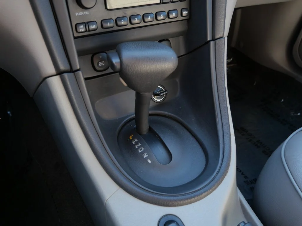 Used 2004  Ford V6 image 30