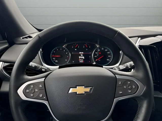 Used 2023 Blue Chevrolet LT Leather image 13