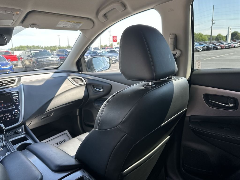 Used 2023 Black Nissan SV image 11