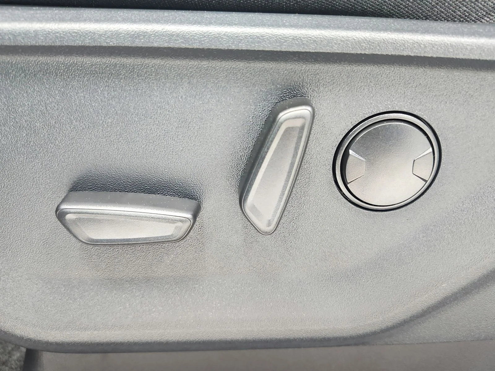 New 2026 White Ford XLT image 20