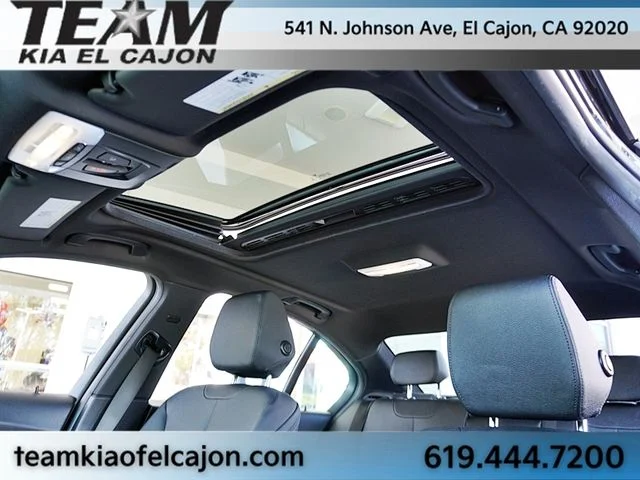 Used 2018 Black BMW 340i image 16