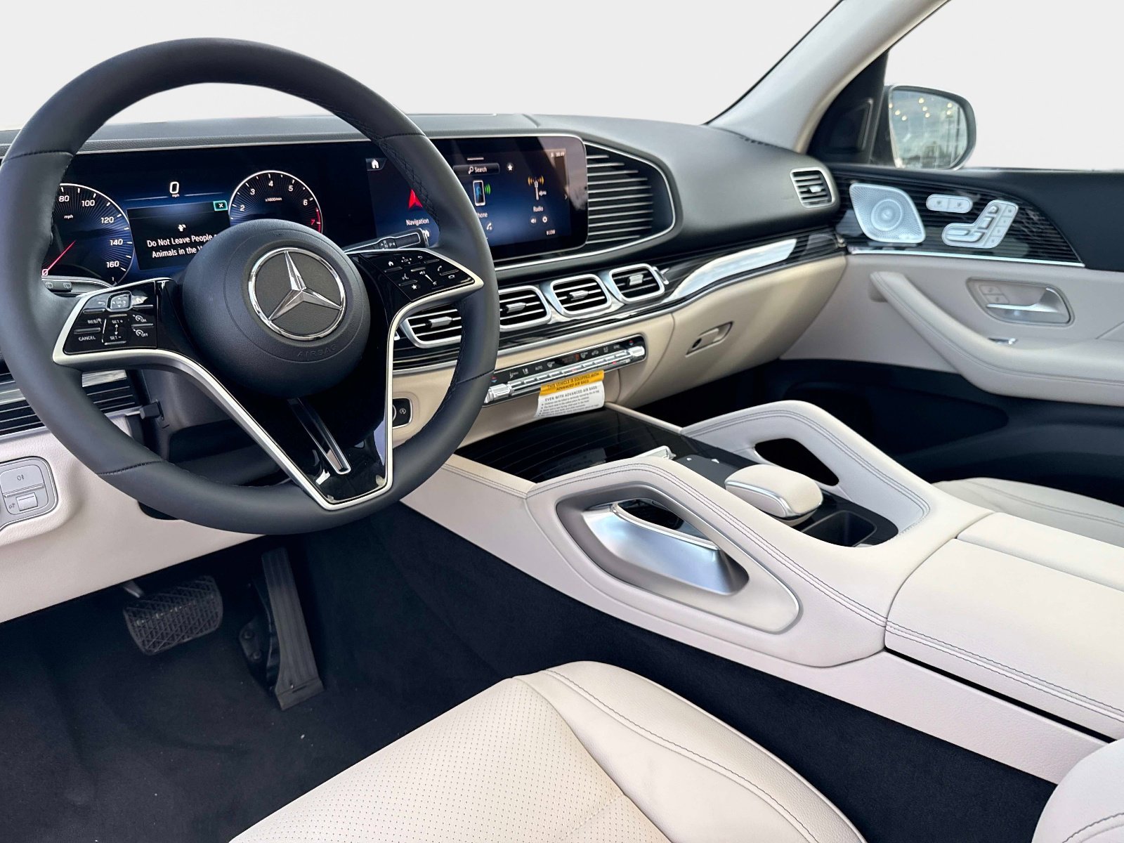 New 2026 Polar White Mercedes-Benz 350 4MATIC® SUV image 16