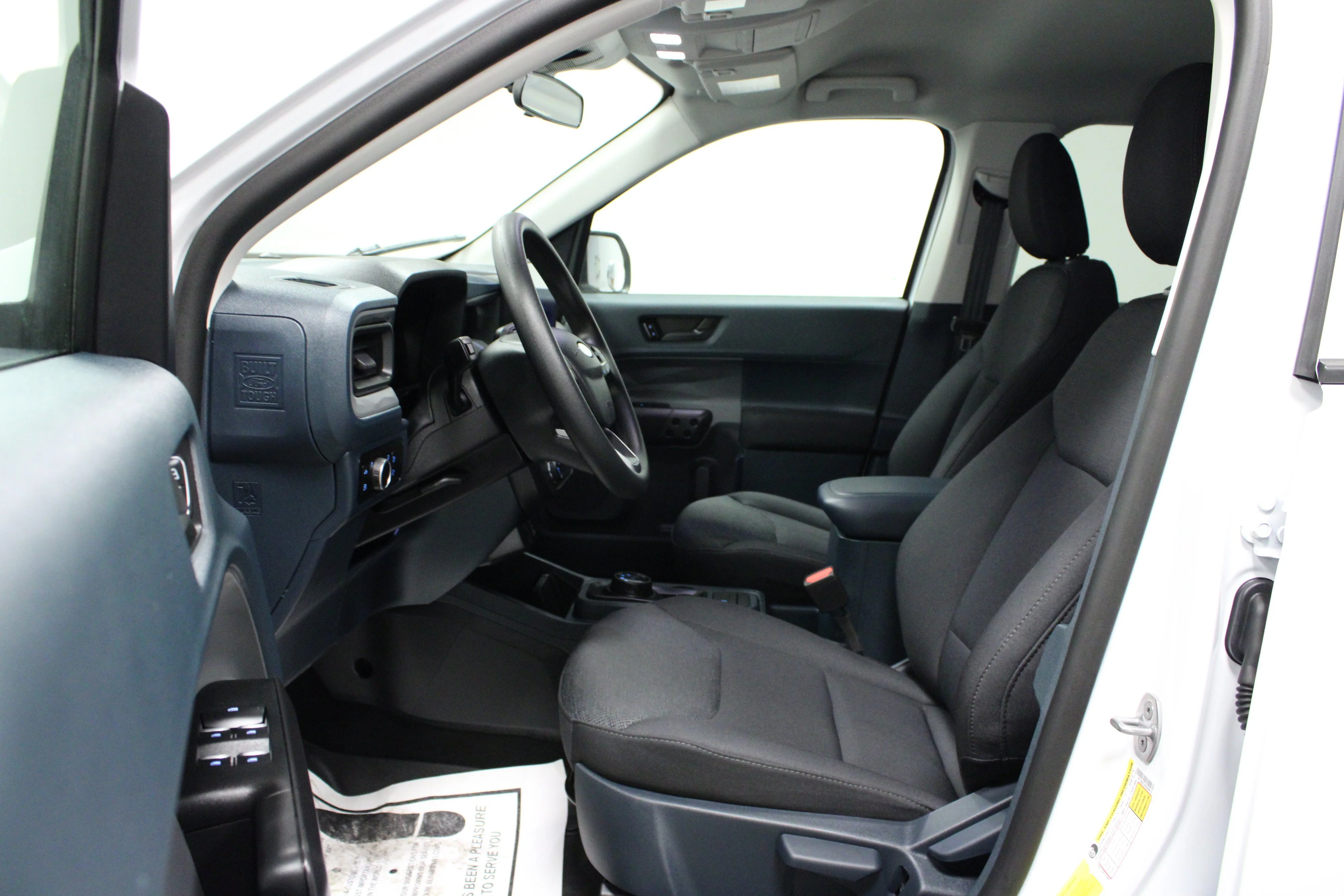 Used 2025 Oxford White Ford XL image 12