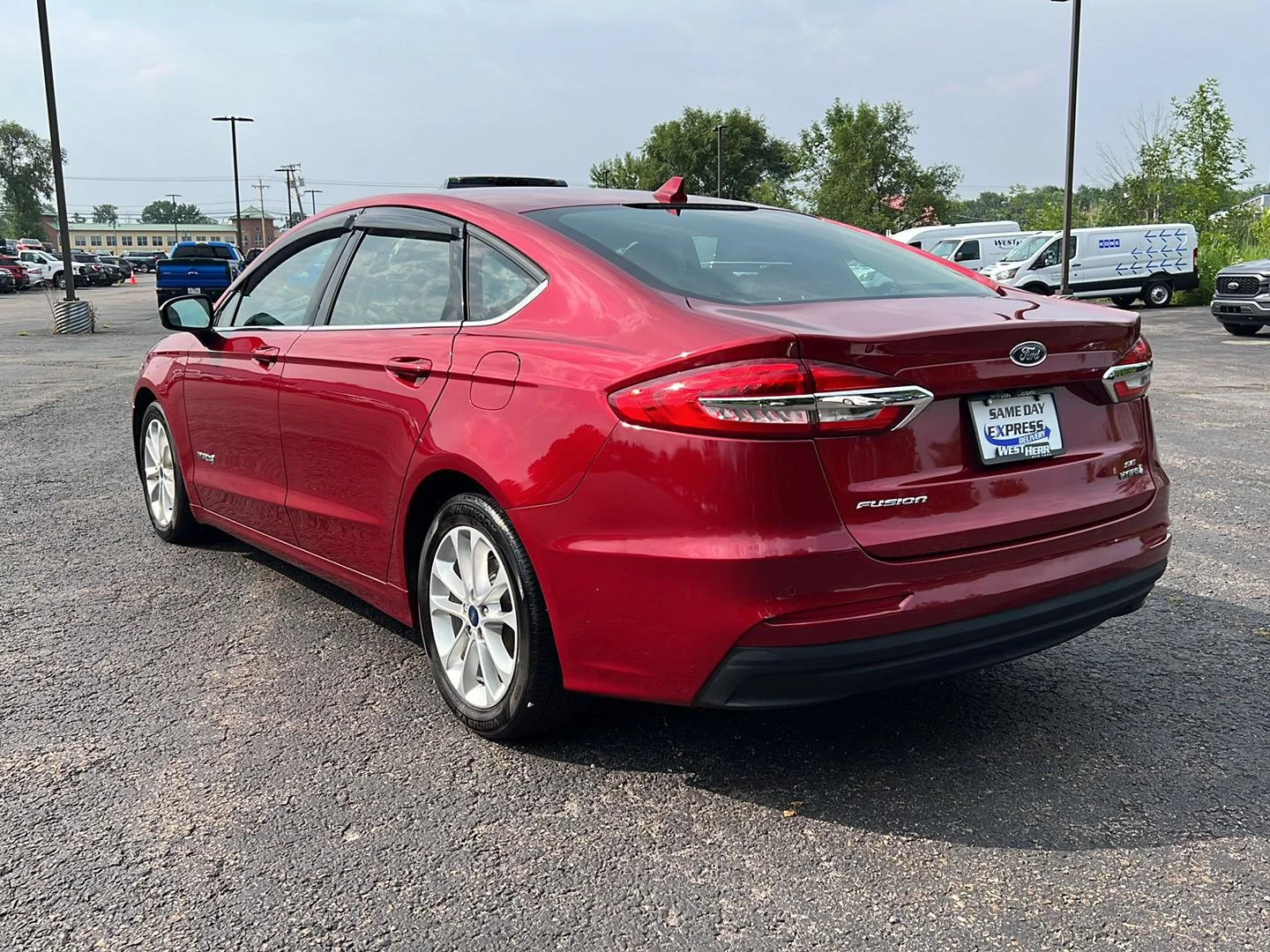 Used 2019 Ruby Red Metallic Tinted Clearcoat Ford SE image 3