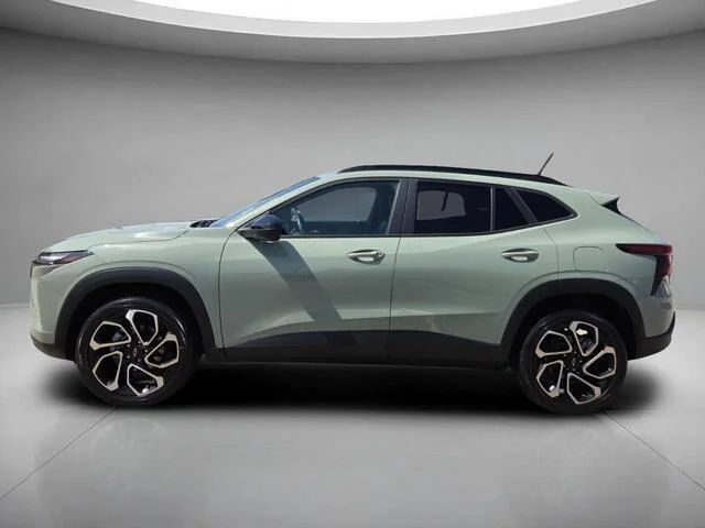 Used 2024 Cacti Green Chevrolet 2RS image 2