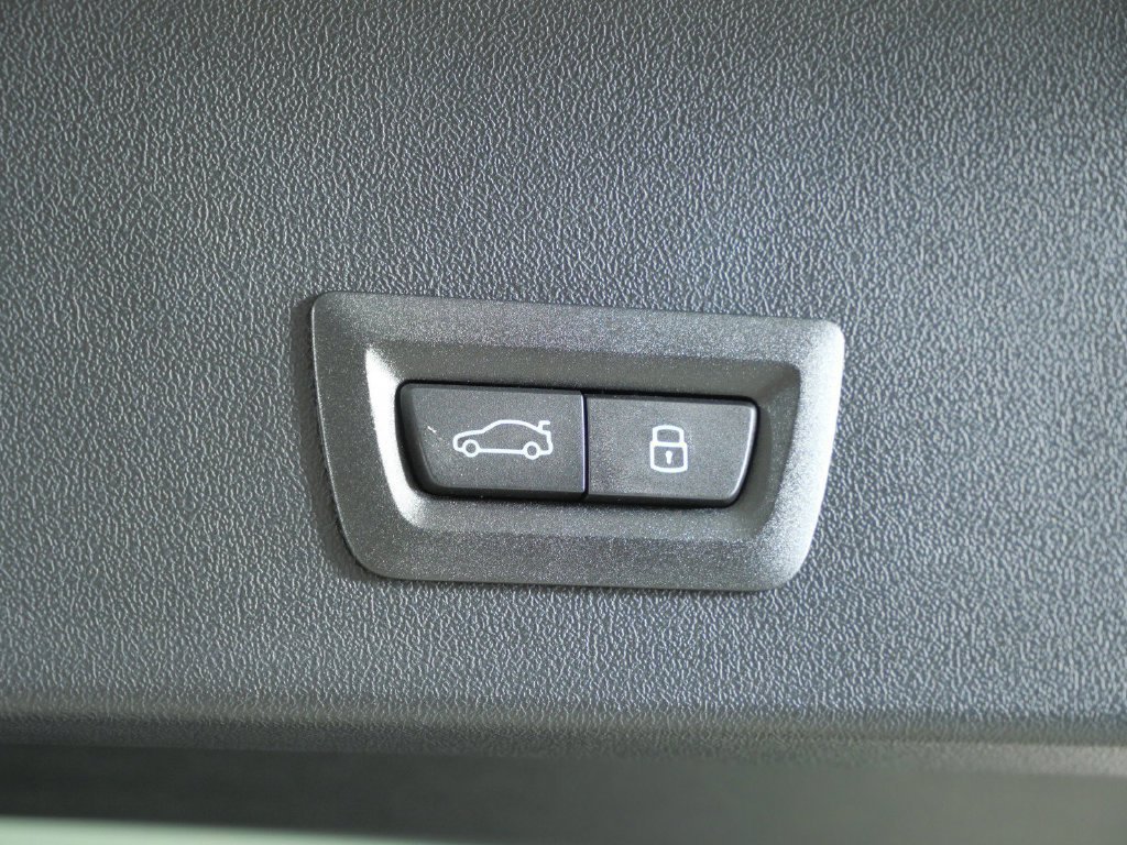 Used 2026 Blue BMW 30 xDrive image 29