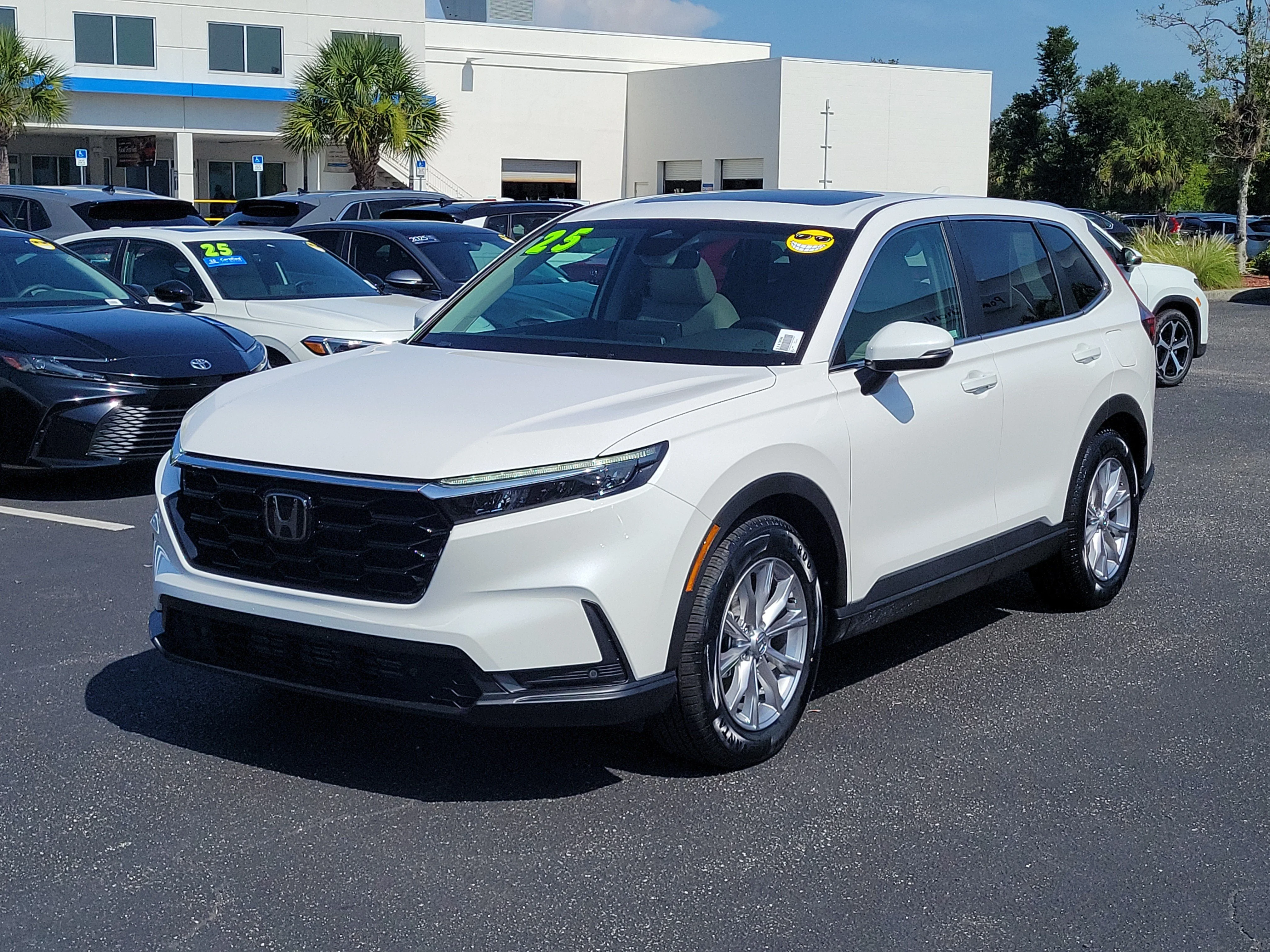 Used 2025 White Honda EX-L image 29