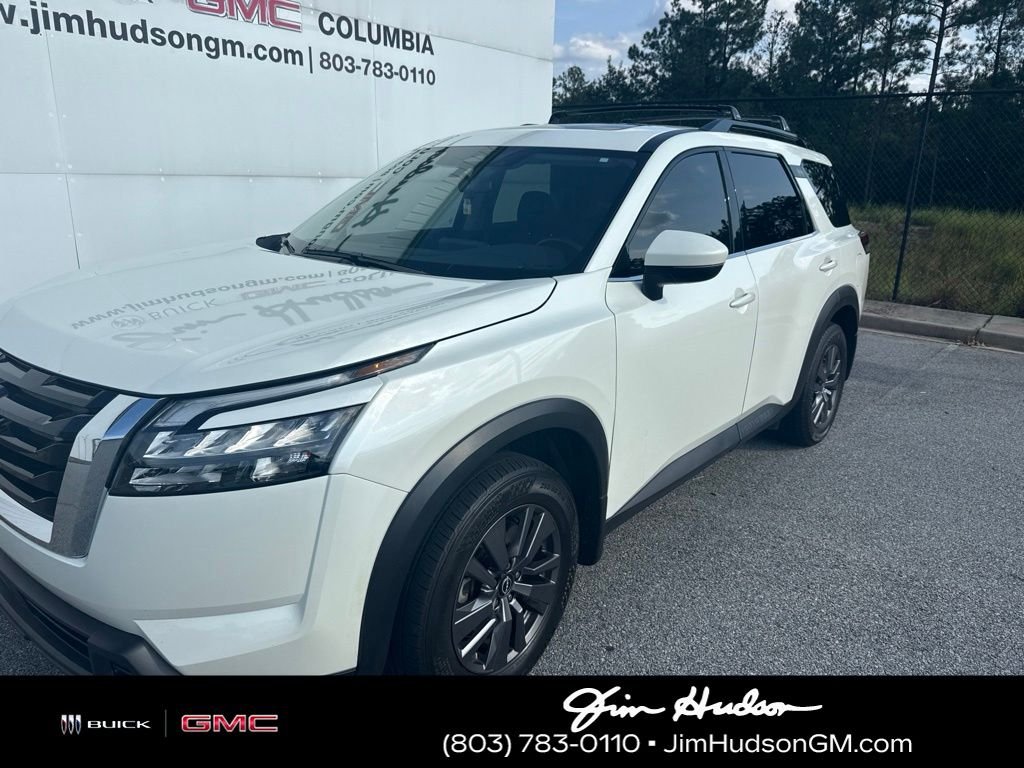 Used 2023 White Nissan SV image 1