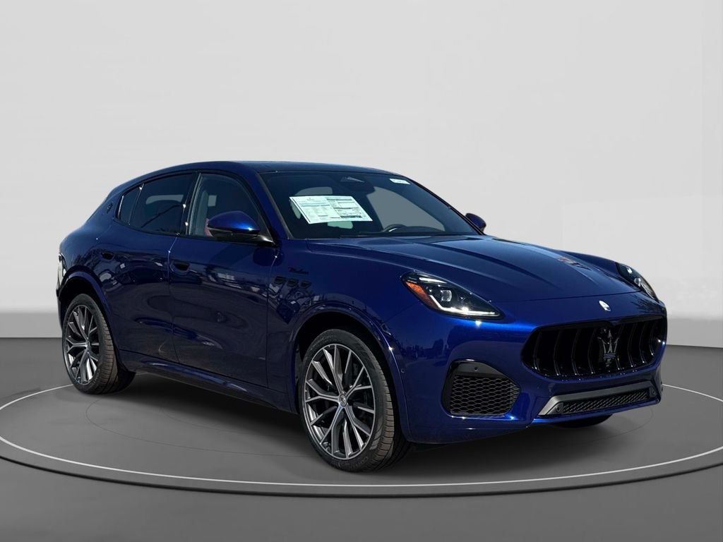 2026 Maserati Grecale Modena V6