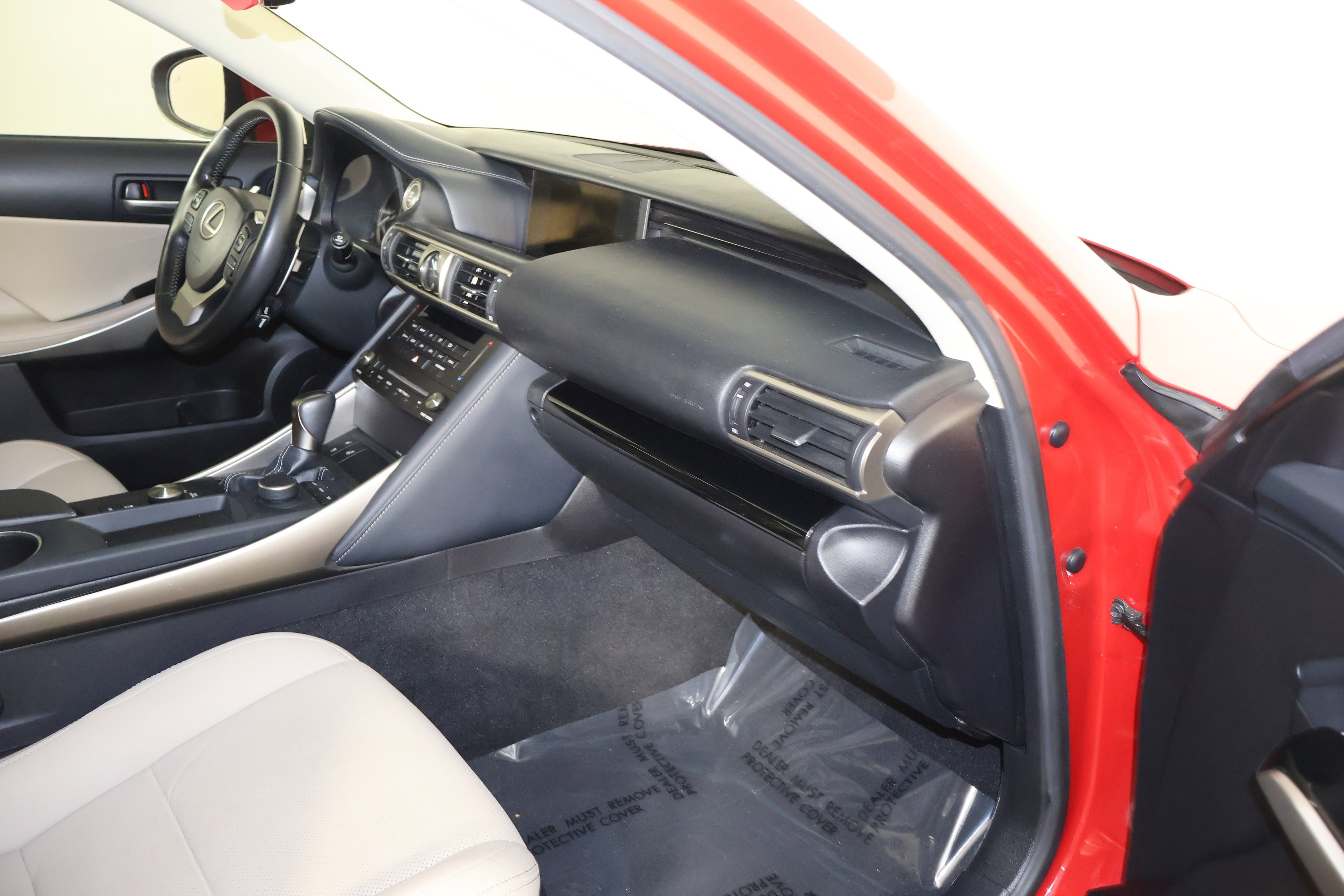 2019 Lexus IS 300 - Photo 45