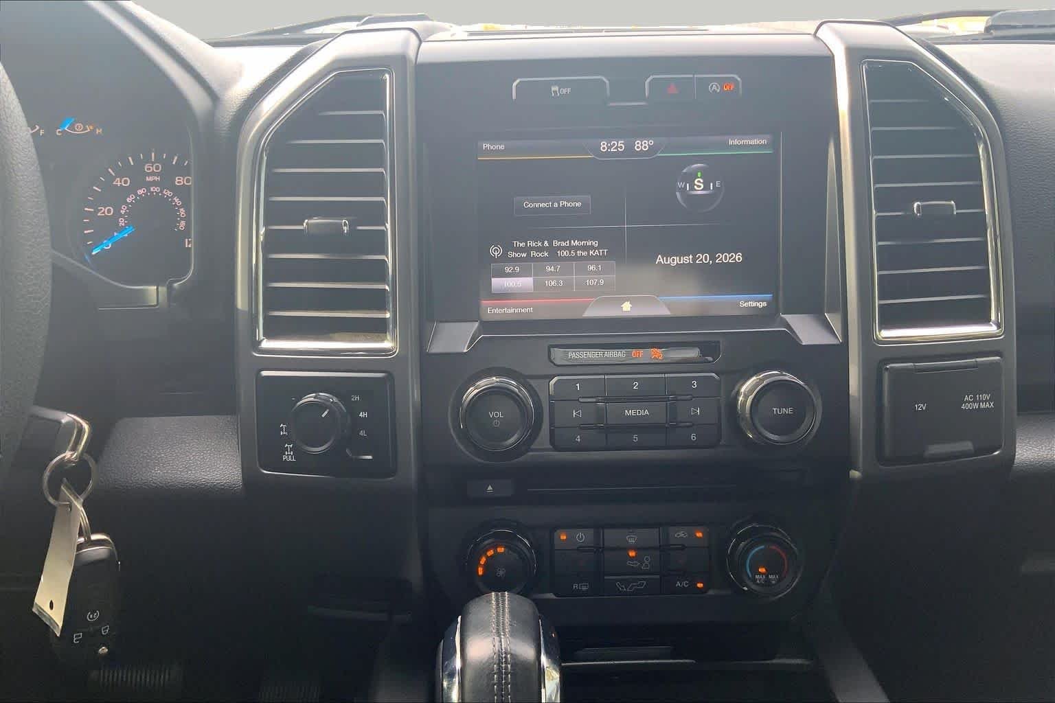 Used 2015 Tuxedo Black Metallic Ford XLT image 7