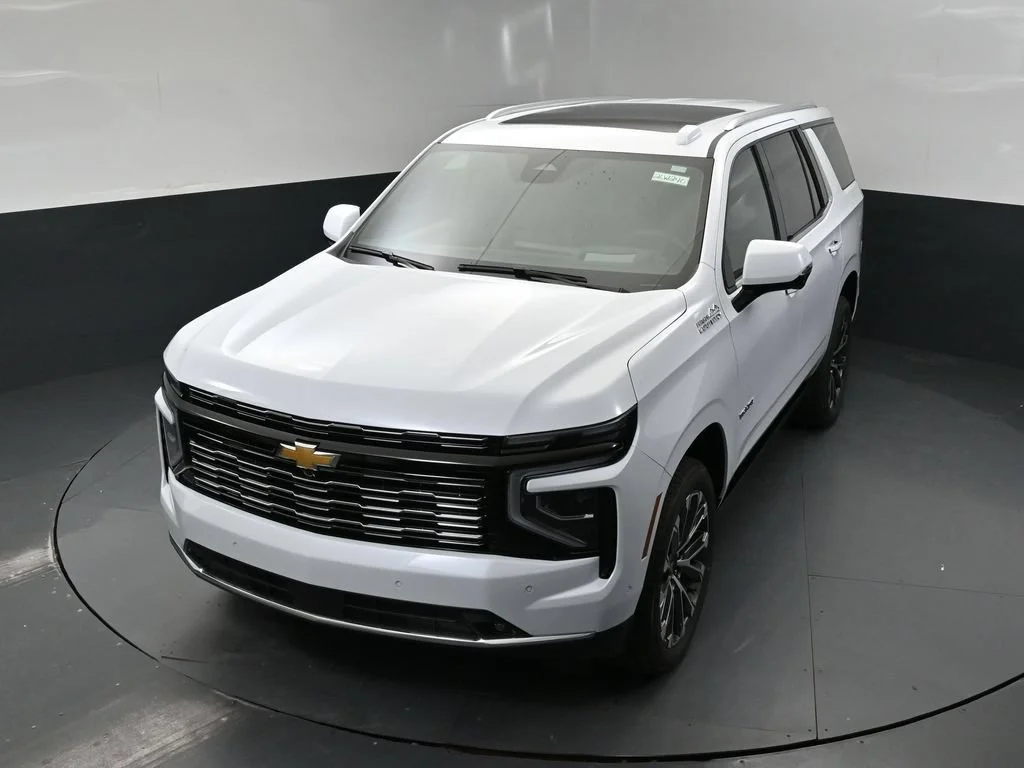 New 2026 Polar White Tricoat Chevrolet High Country image 36