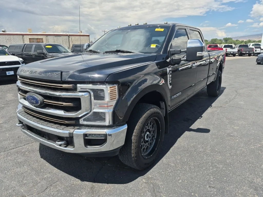 Used 2020 Agate Black Metallic Ford King Ranch image 4