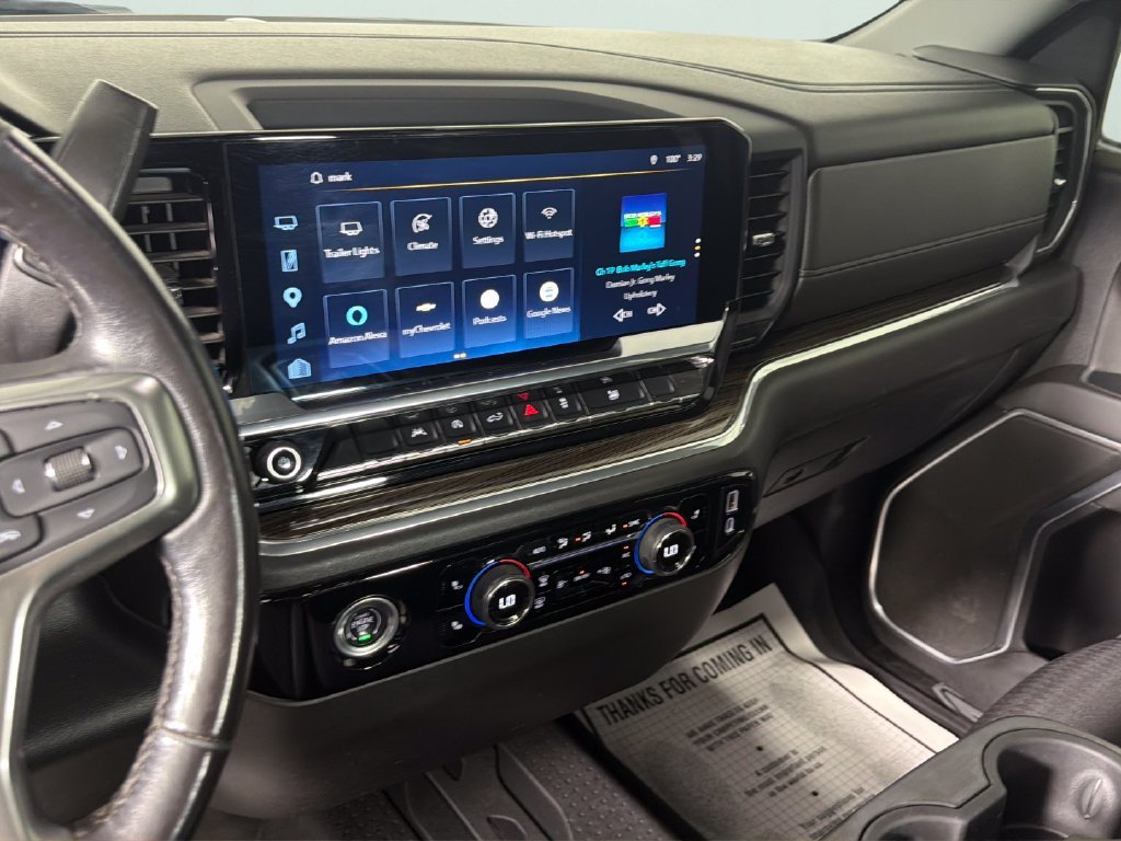 Used 2022 SUMMIT WHITE Chevrolet LT image 23