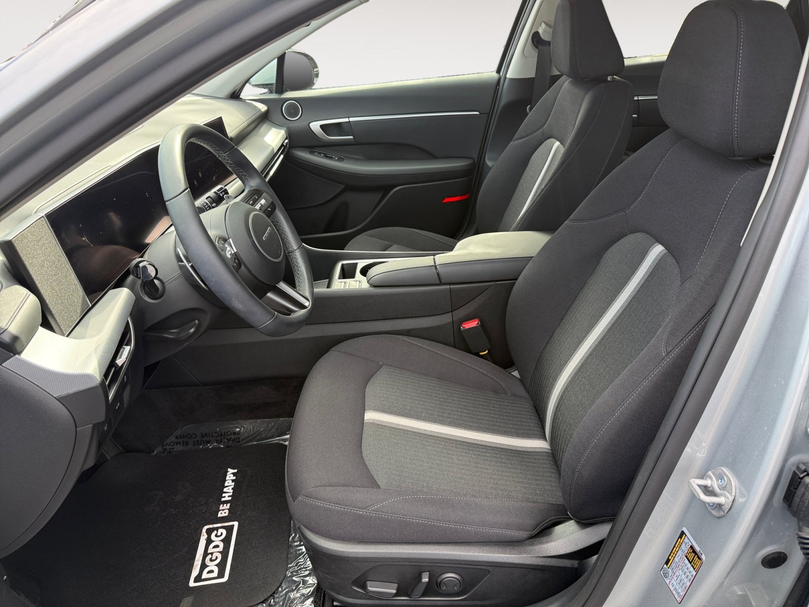 Certified Used 2026 Silver Hyundai SEL Sport image 10