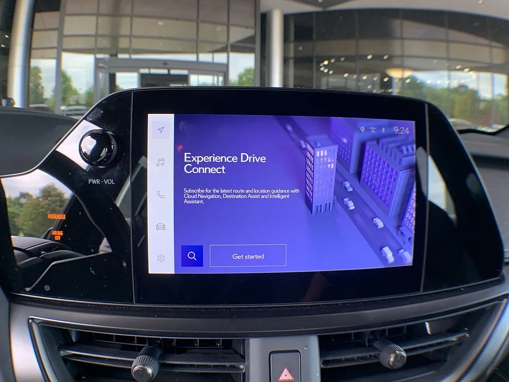 Certified Used 2025 NORI GREEN PEARL Lexus UX 300h Premium image 18