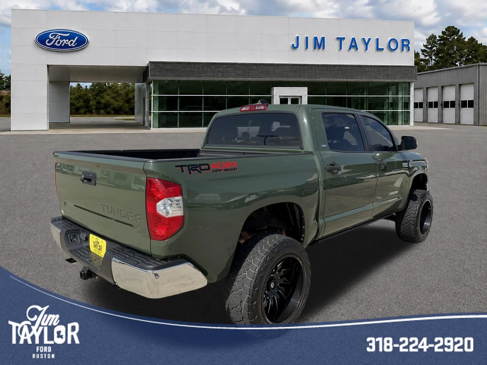 Used 2021 Green Toyota SR5 image 6