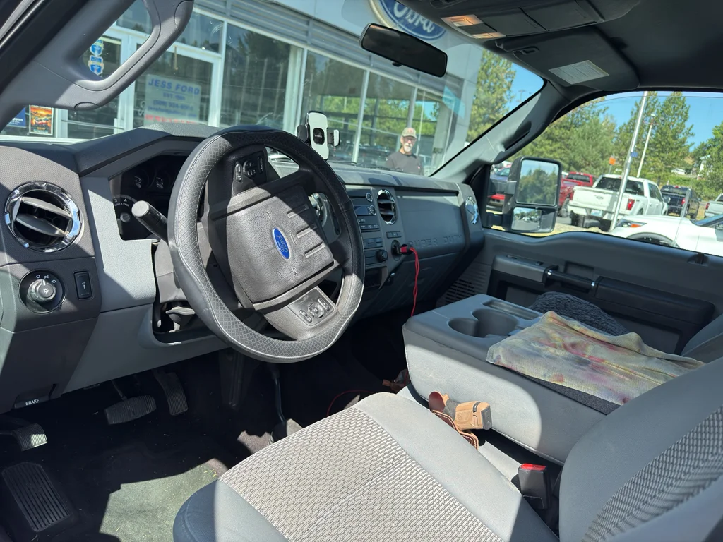 Used 2016 Oxford White Ford XLT image 7