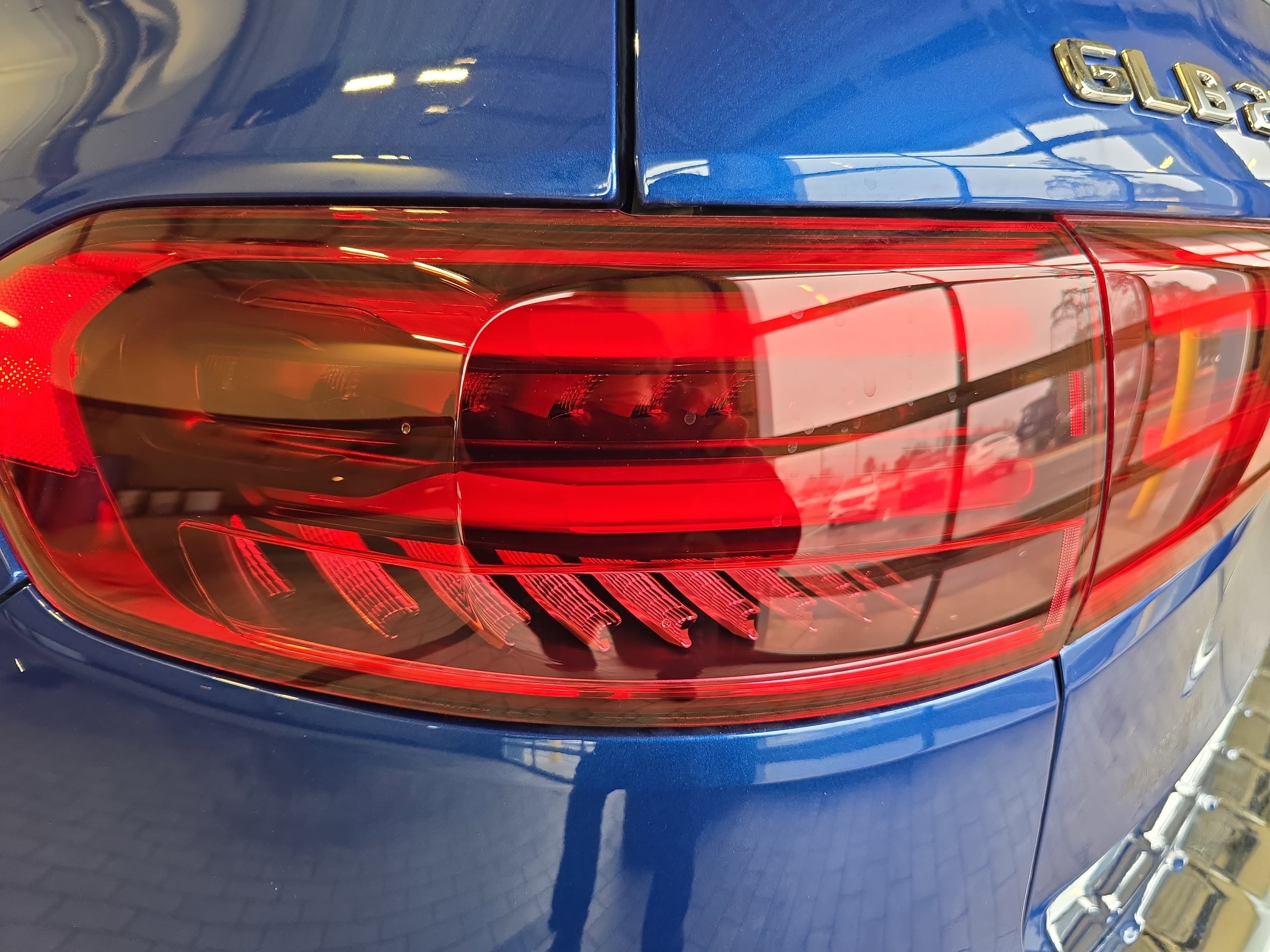 New 2026 Starling Blue Metallic Mercedes-Benz GLB250 image 35