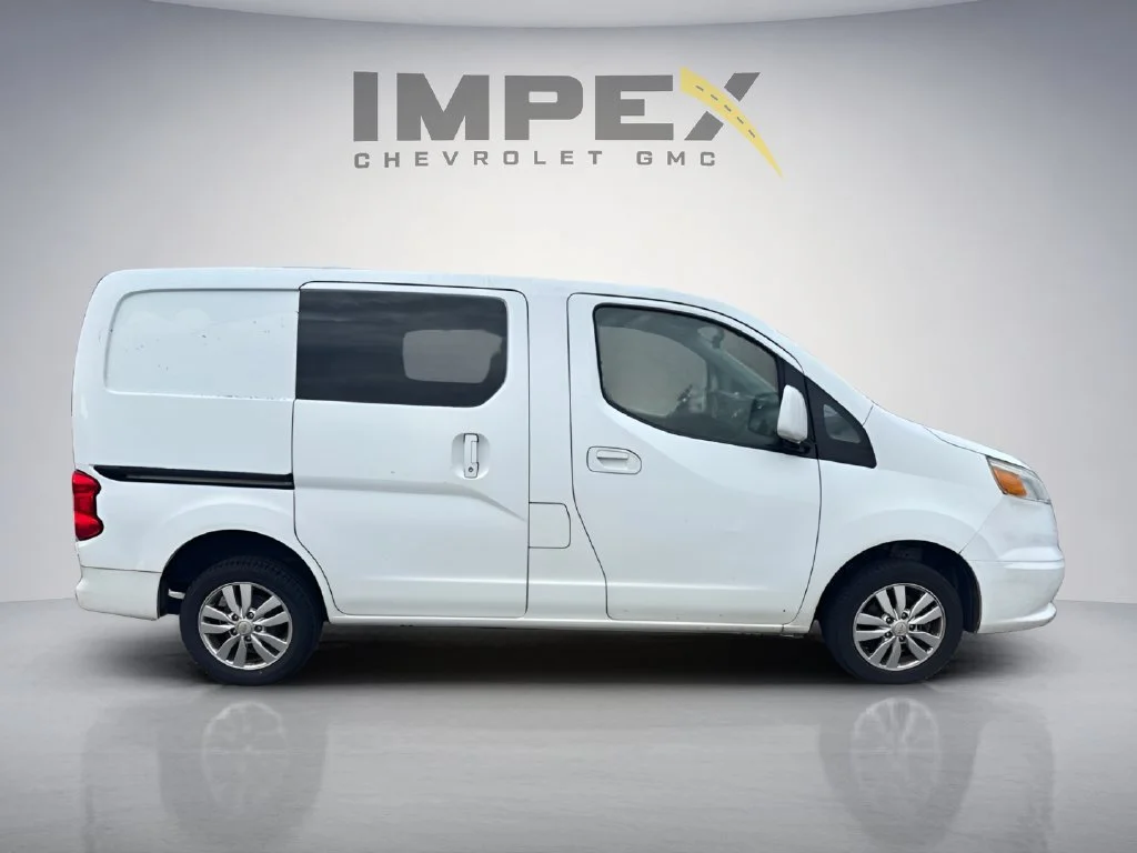 Used 2015 DESIGNER WHITE Chevrolet LT image 3