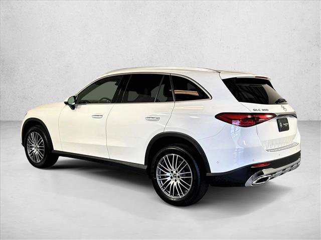 New 2026 Polar White Mercedes-Benz GLC 300 image 37