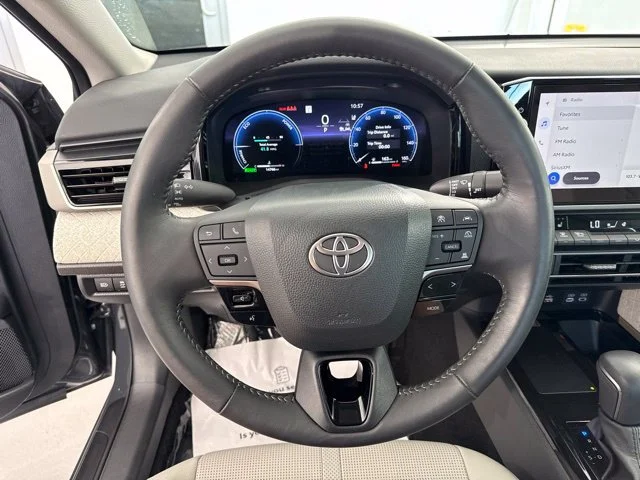 Used 2026  Toyota XLE image 25