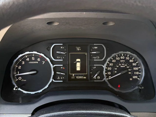 Certified Used 2021 MIDNIGHT BLACK METALLIC Toyota SR5 image 17