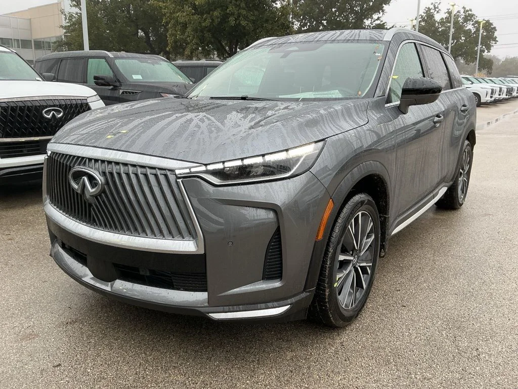 New 2026 GRAPHITE SHADOW INFINITI Luxe FWD image 7