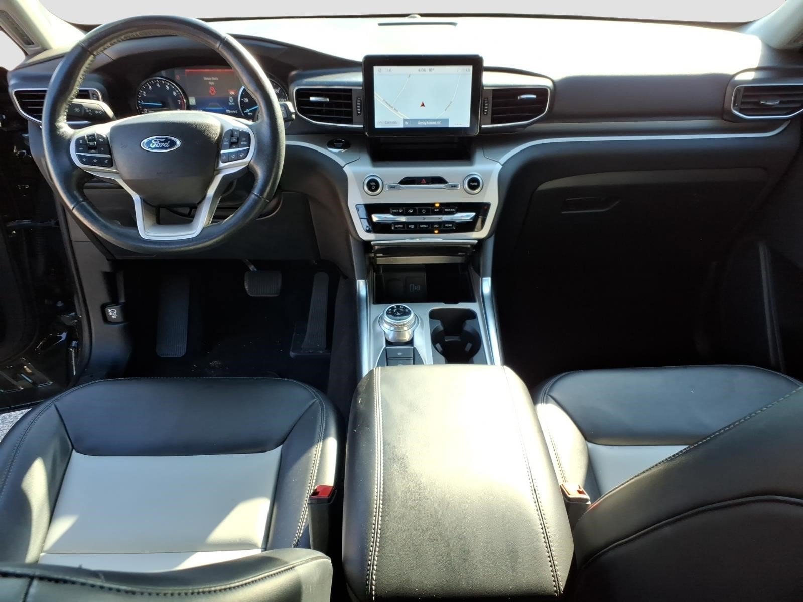 2022 Ford Explorer XLT - Photo 8